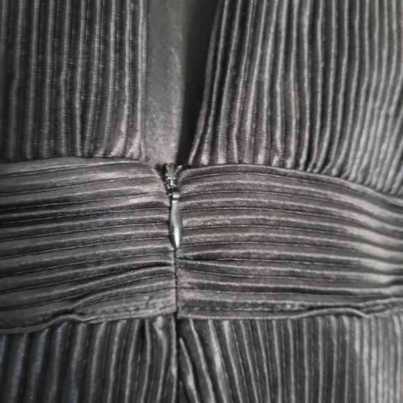 NWT FATE Black Pleated Jumpsuit Halter Neck Wide Leg Pleated Open Back Sz L - Picture 8 of 16